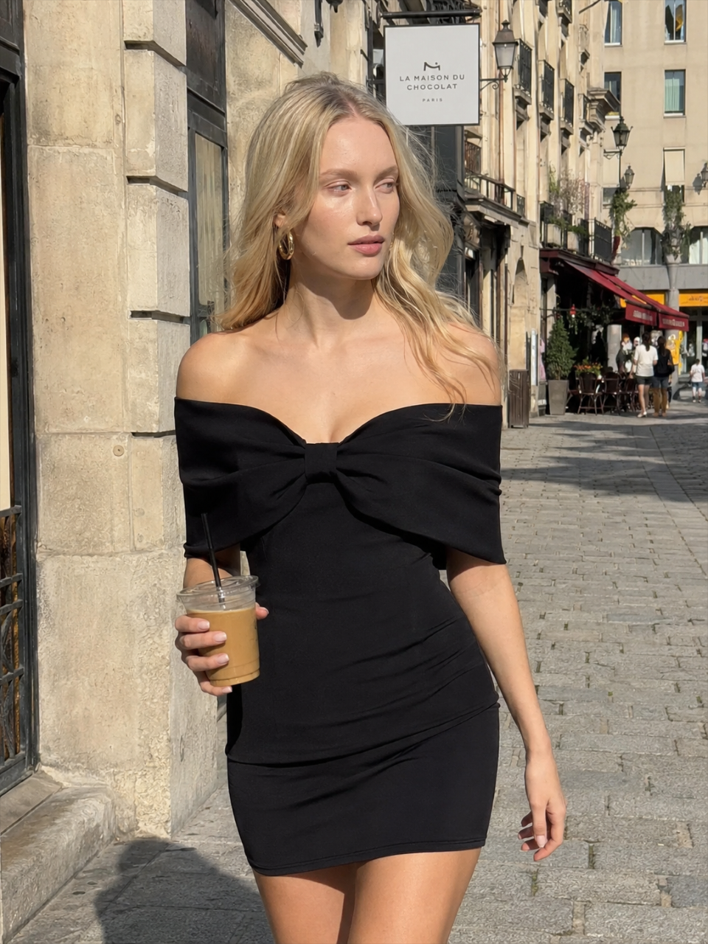 Off-the-shoulder Bodycon Cocktail Dress