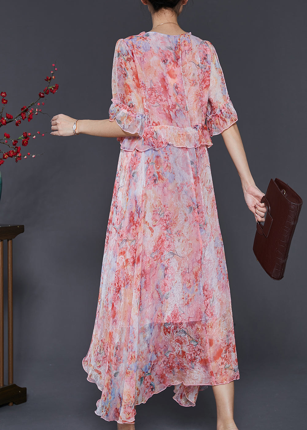 Gracefully Styled Dress for Any Occasion