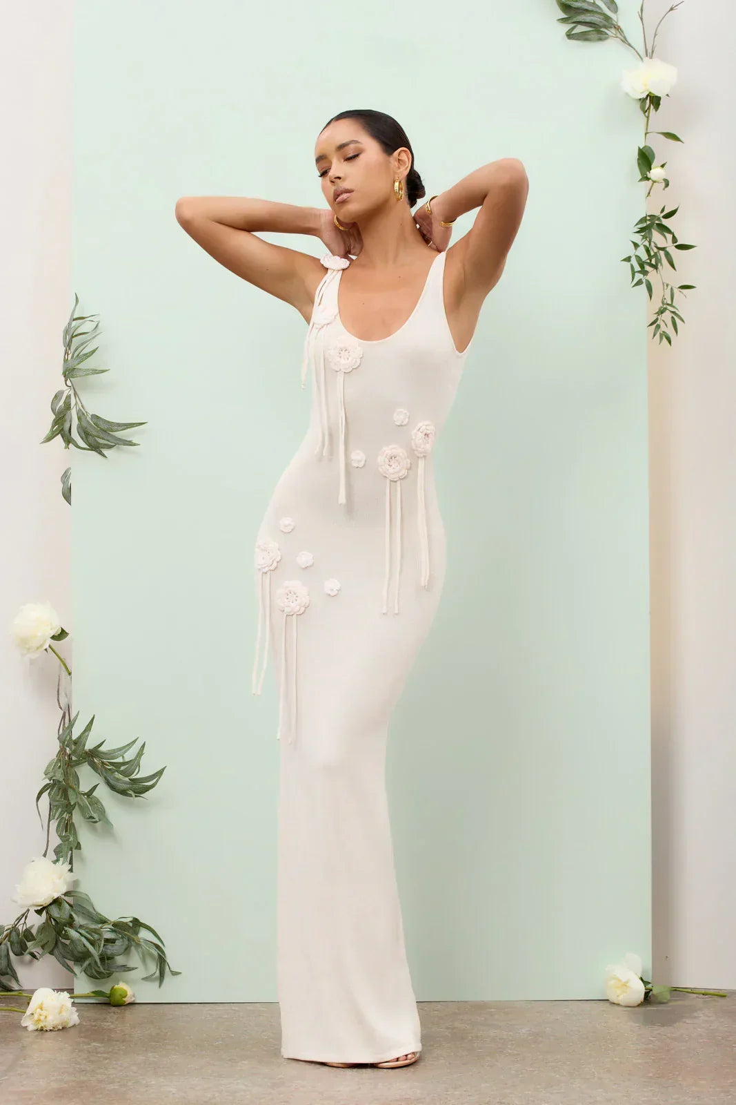 Knit Scoop Neck Sleeveless Crochet Rosette Tassel Maxi Dress 12