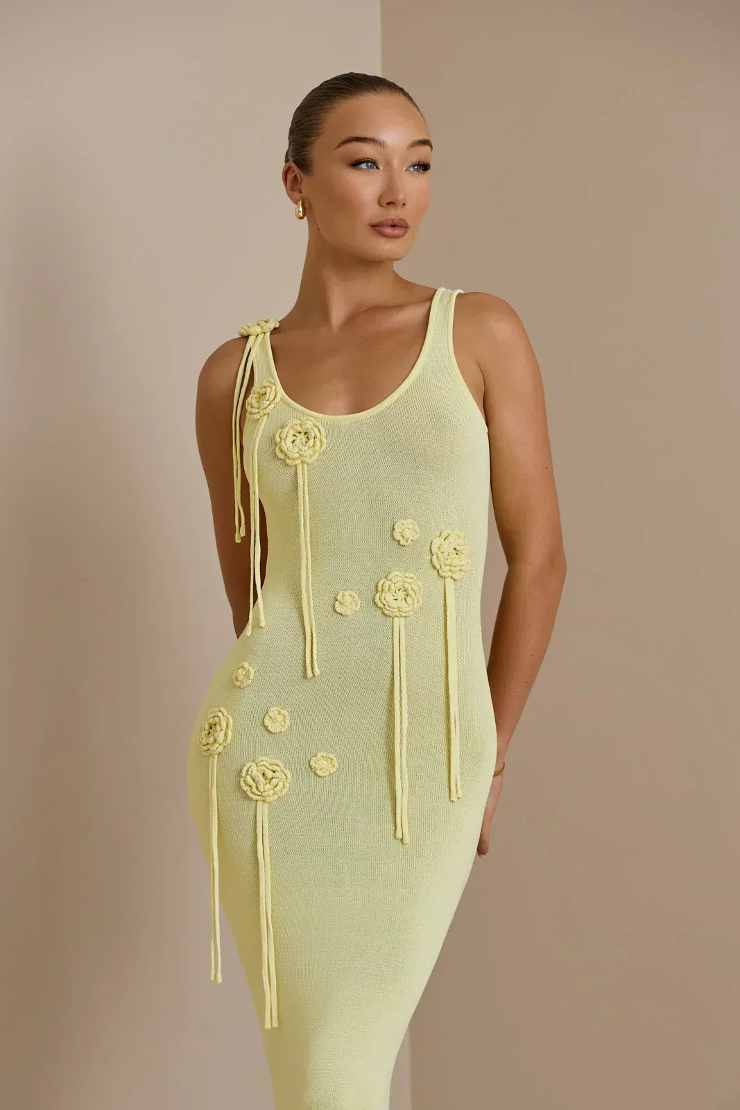 Knit Scoop Neck Sleeveless Crochet Rosette Tassel Maxi Dress 2