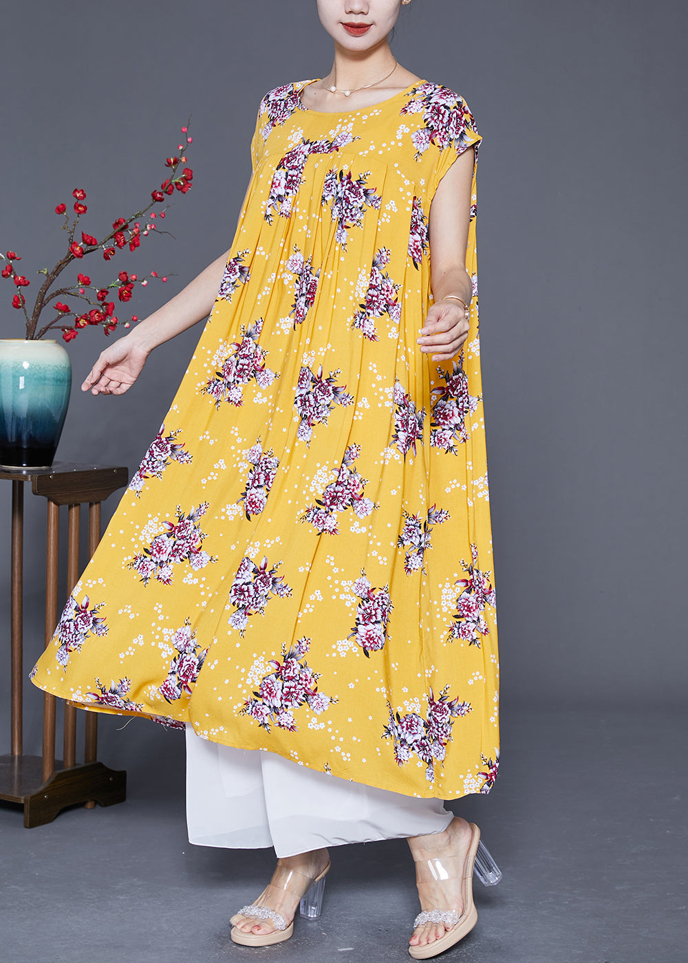 Sleeveless Round Neck Pleated Gathered A-Line Midi Dress