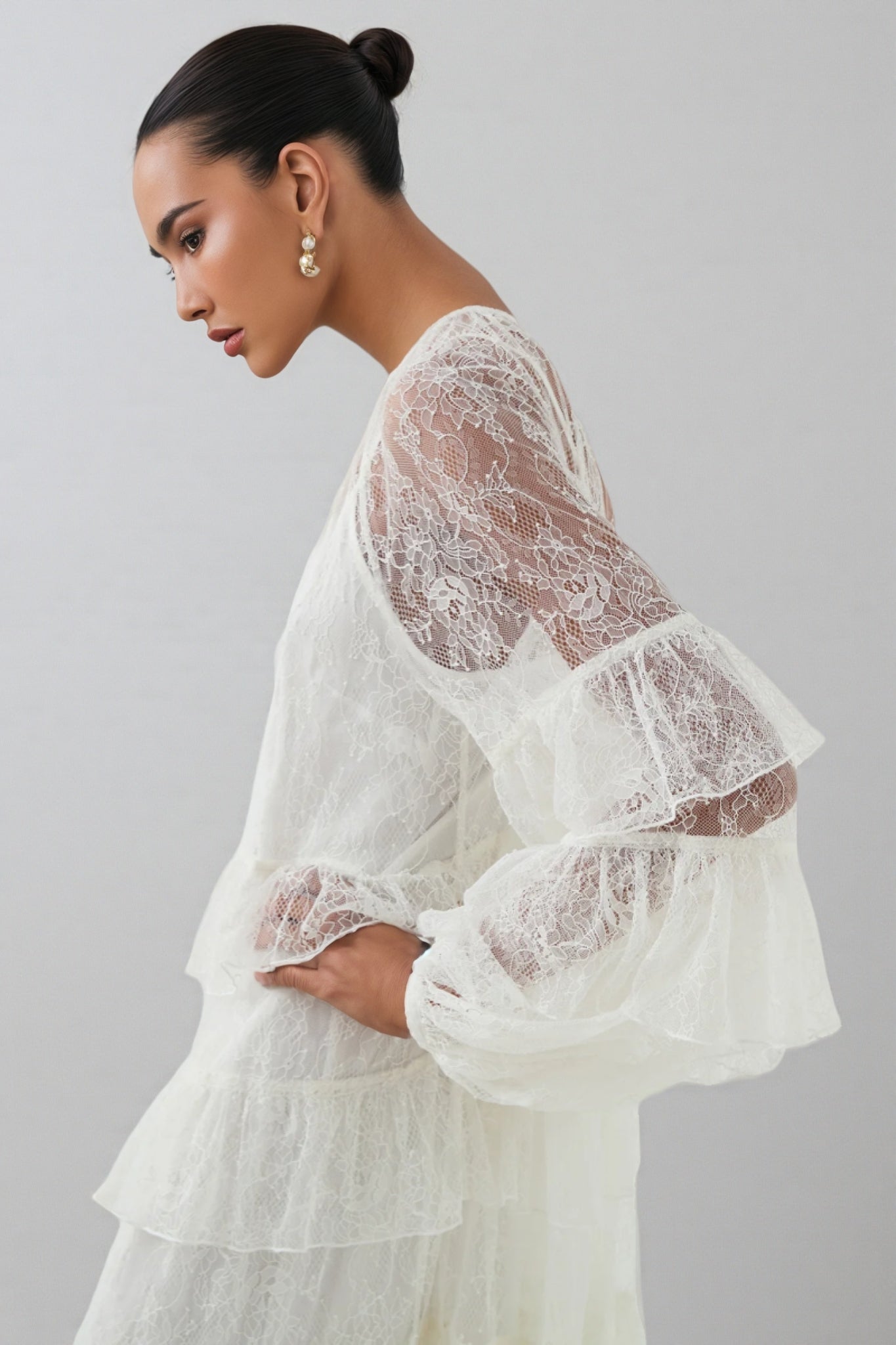 Wintk White Round Neck Lace Maxi Dress - View 3