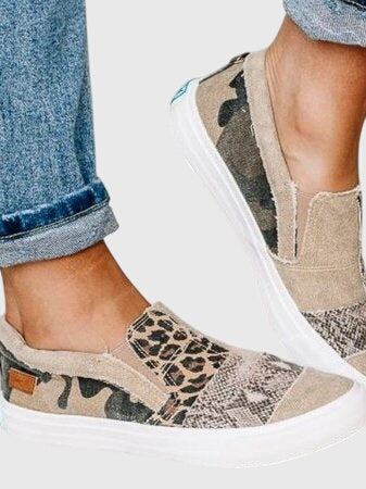 Round Toe Mixed Print Slip On Platform Sneakers