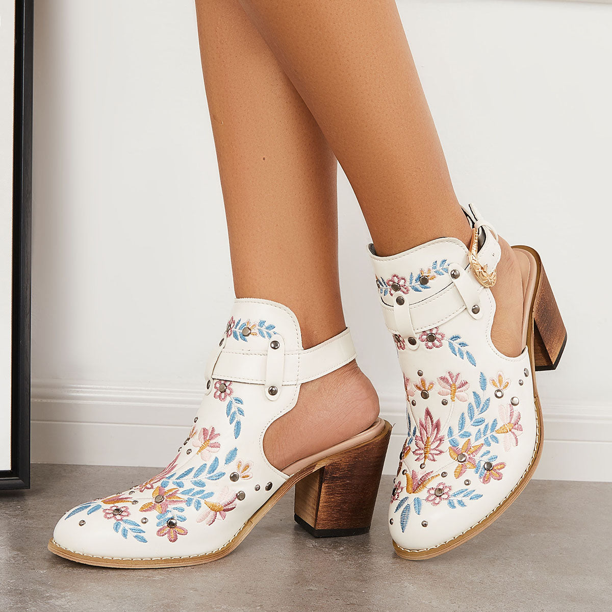 Elegant Orthopedic Sandals for Every Step