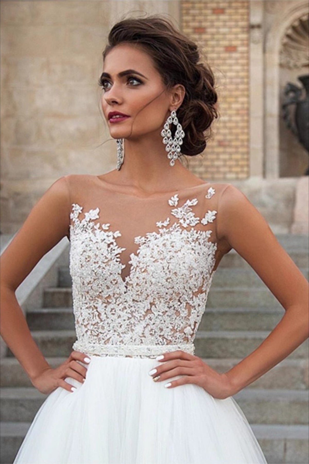 Sheer Illusion Neck Lace Bodice Sleeveless Tulle Ball Gown Wedding Dress 2