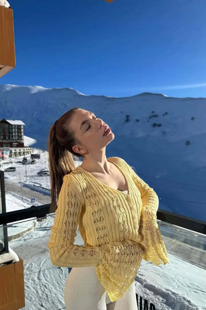 Hollow Out Knit Cropped Cardigan