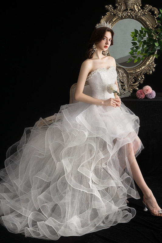 Retro Princess Strapless Tulle Ball Gown Wedding Dress