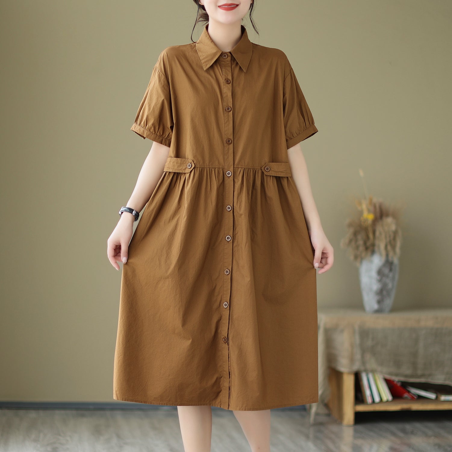 Sophisticated Dress with a Clean Classic Look