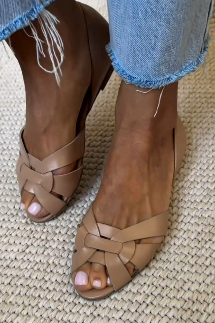 Woven Strap Closed Toe Flat Slide Sandals