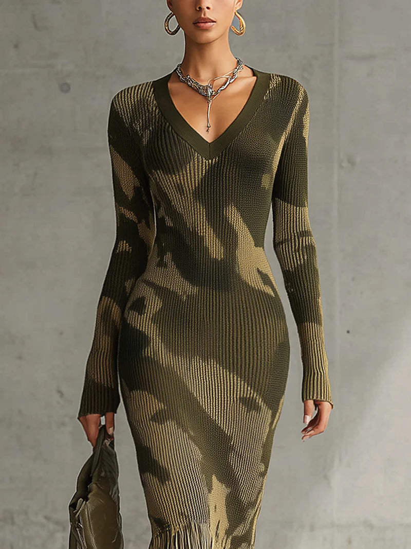 Knit V-Neck Long Sleeve Fringe Hem Bodycon Maxi Dress 2