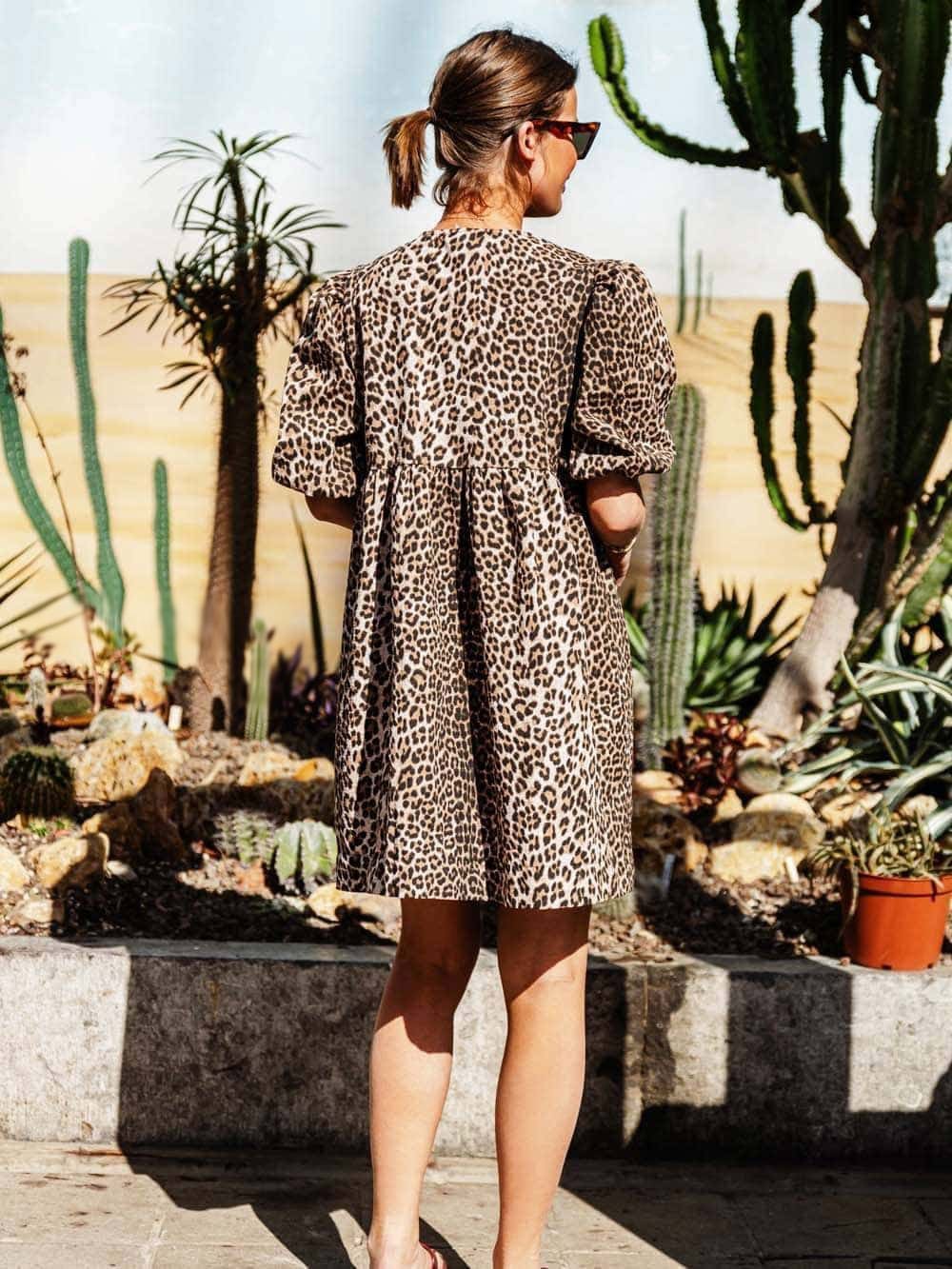 Ariadna Premium Leopard Dress Chic Silhouette Collection
