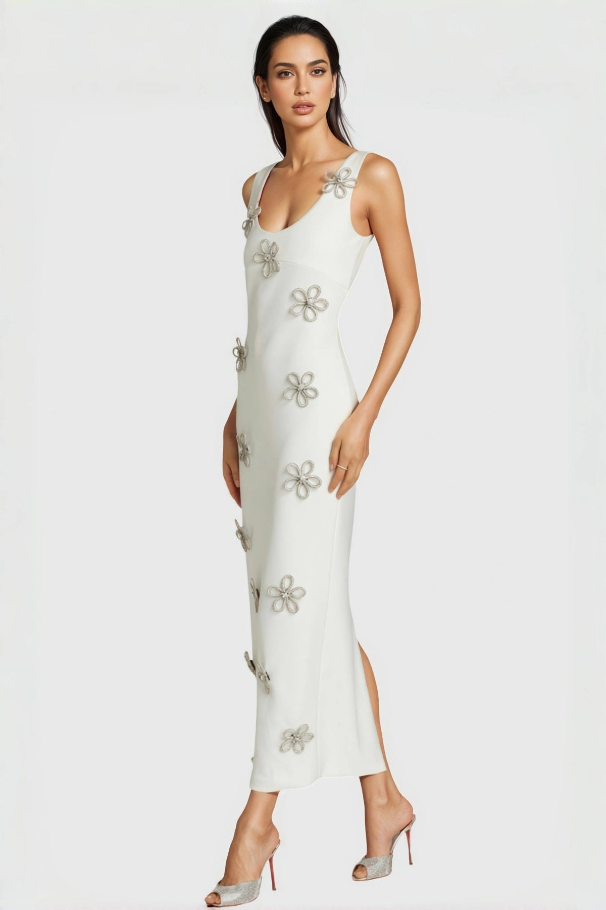 Scoop Neck Sleeveless Rhinestone Flower Applique Column Maxi Dress 3