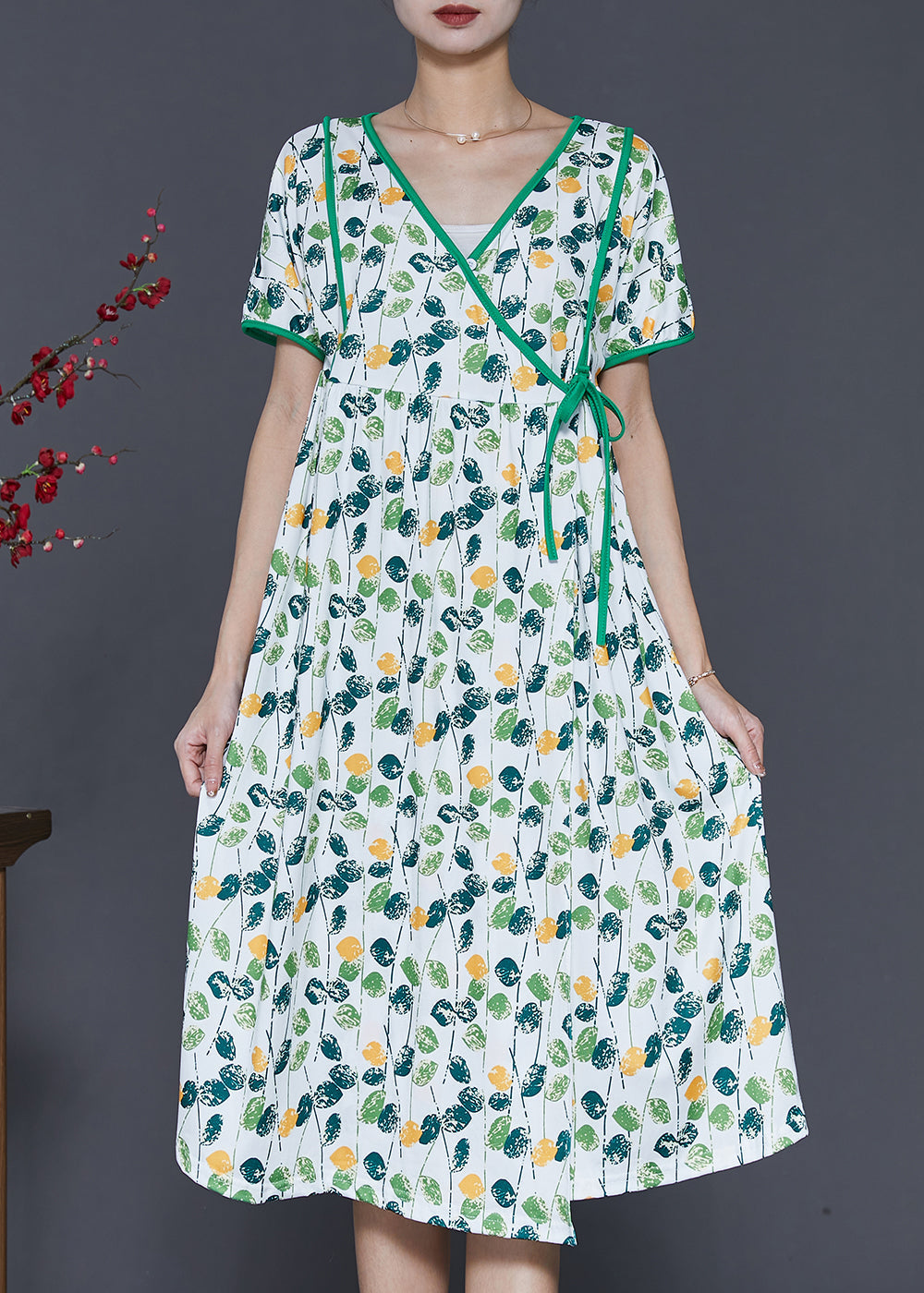 Beautifully Crafted Dress in a Classic Style