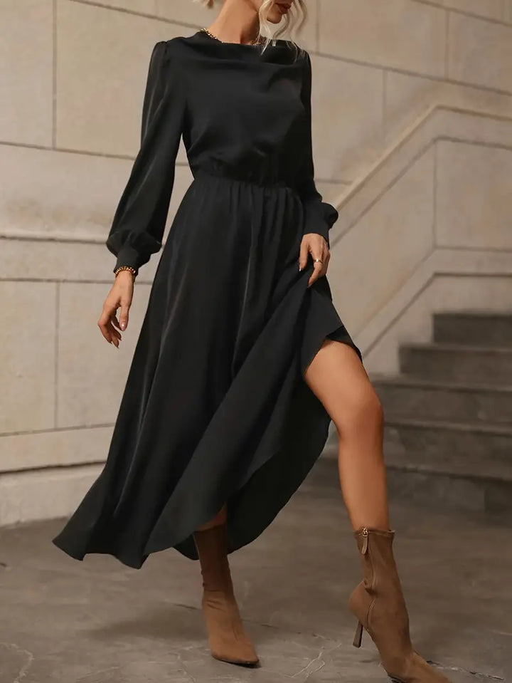 Soraya Simple And Stylish Dress with Classic Everyday Styling