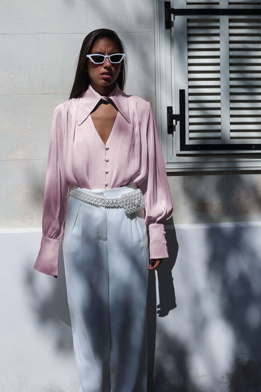 Versatile White Design Blouse