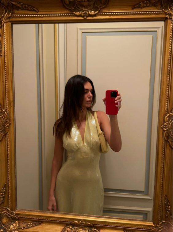 Sexy V Neck Yellow Sequins Party Dress A Line Prom Evening Dress cc1806