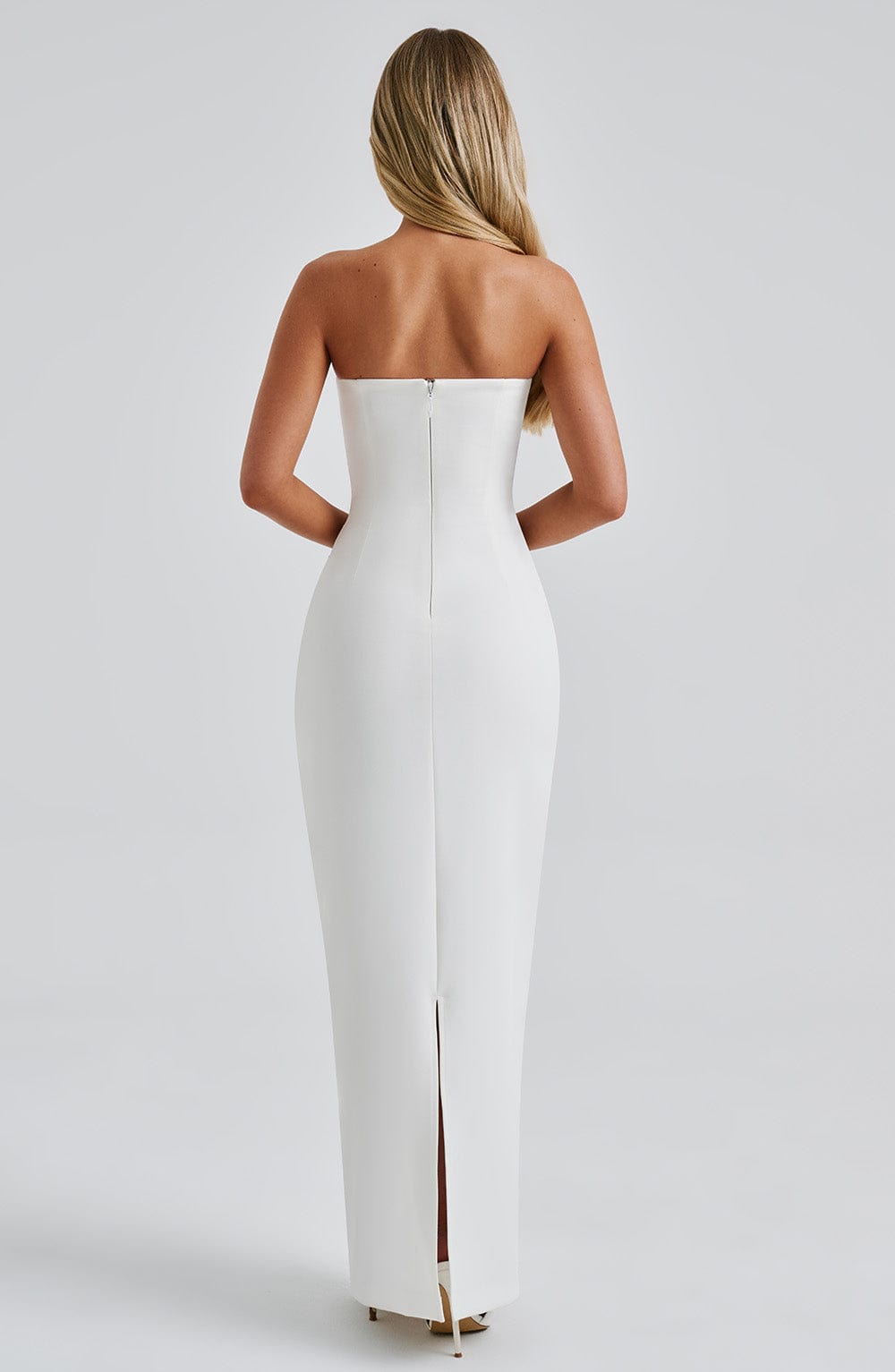 Strapless Ruched Bodycon Maxi Dress with Neck Scarf and Mesh Gloves 20