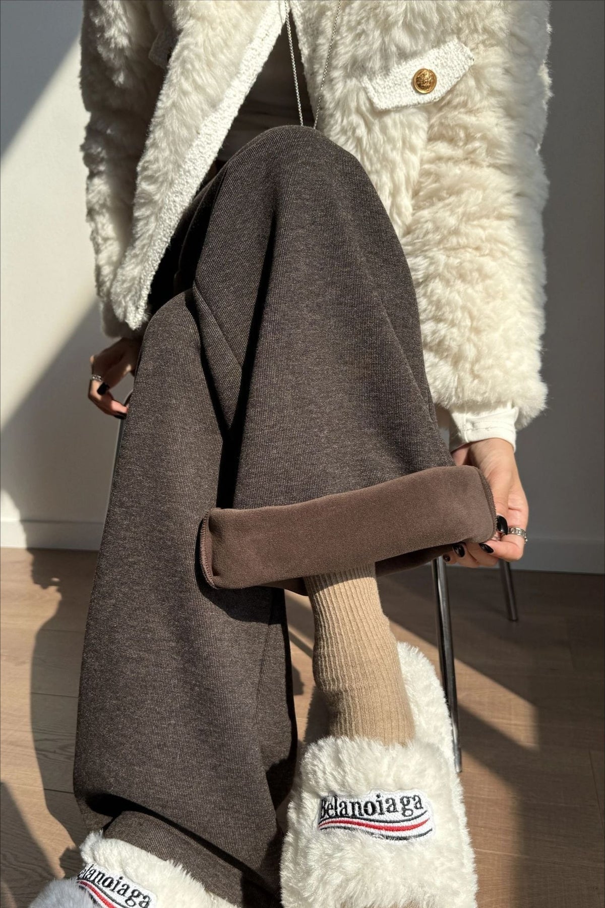 Drawstring Waist Relaxed Straight Leg Knit Pants 7