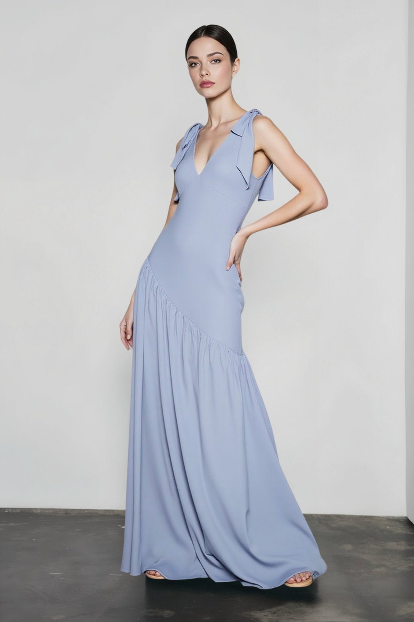 Elegant Bow Strap Fitted Flared Sleeveless Party Dress