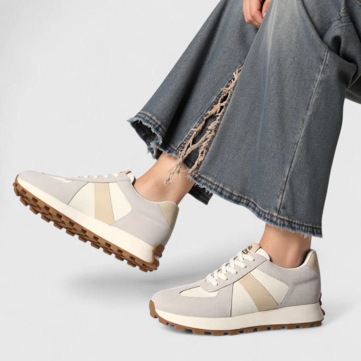 Lace Up Round Toe Lug Sole Sneakers