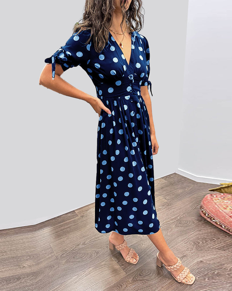 Soledad Aesthetic V Neck Dress with Polka Dots Evening Wear Edit