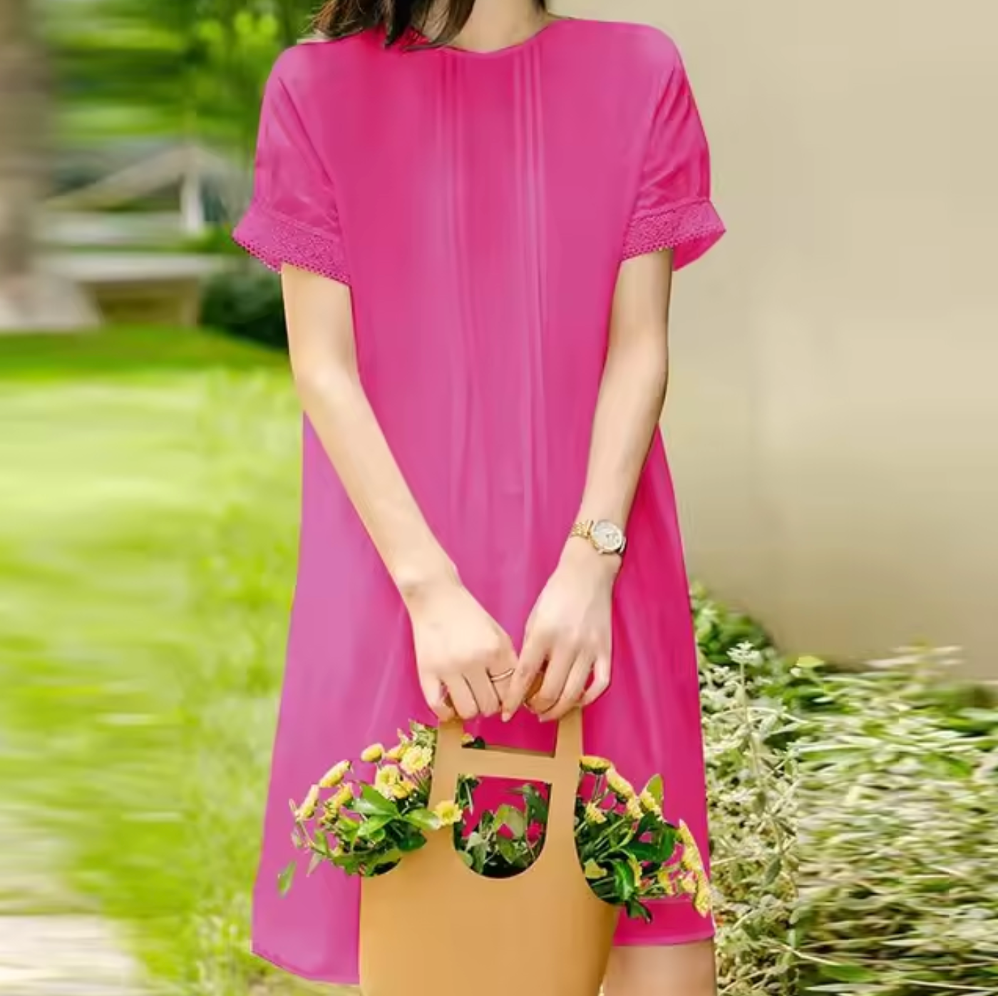 Round Neck Puff Sleeve Lace Trim Pintuck A-Line Midi Dress