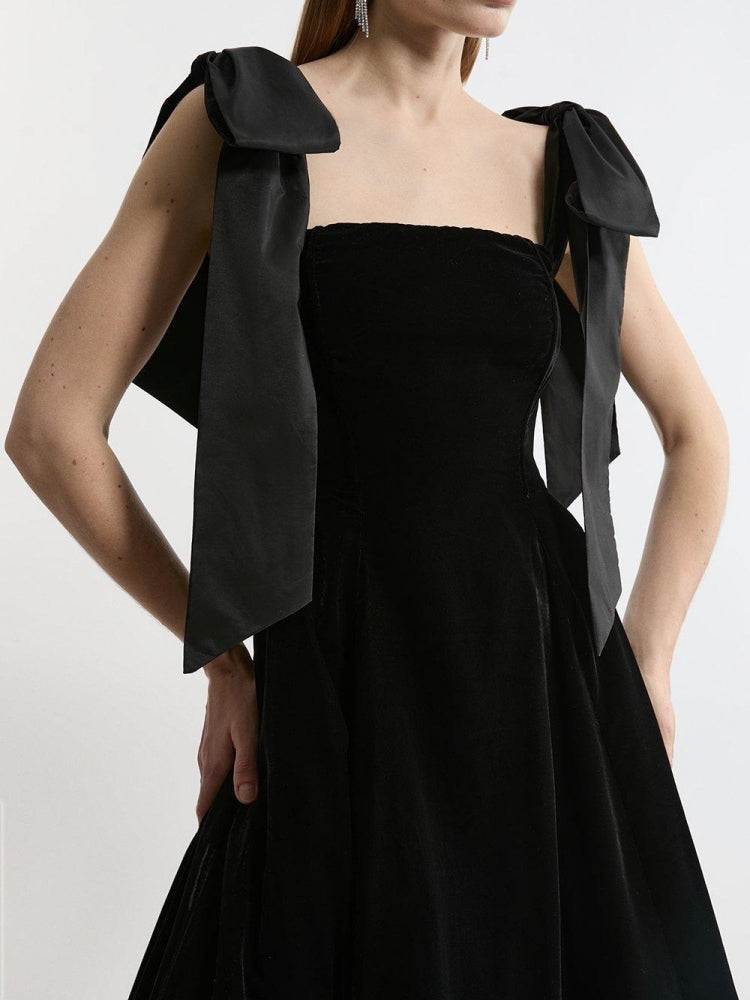 Velvet Square Neck Bow Shoulder Tie A-Line Maxi Dress 3