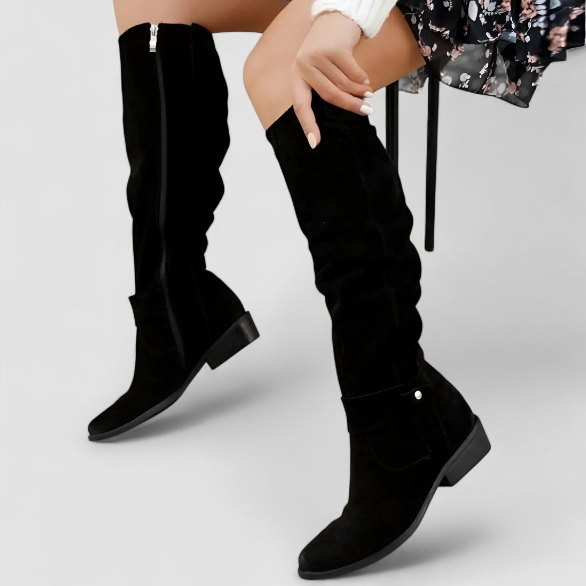 Slouchy Round Toe Block Heel Knee High Boots