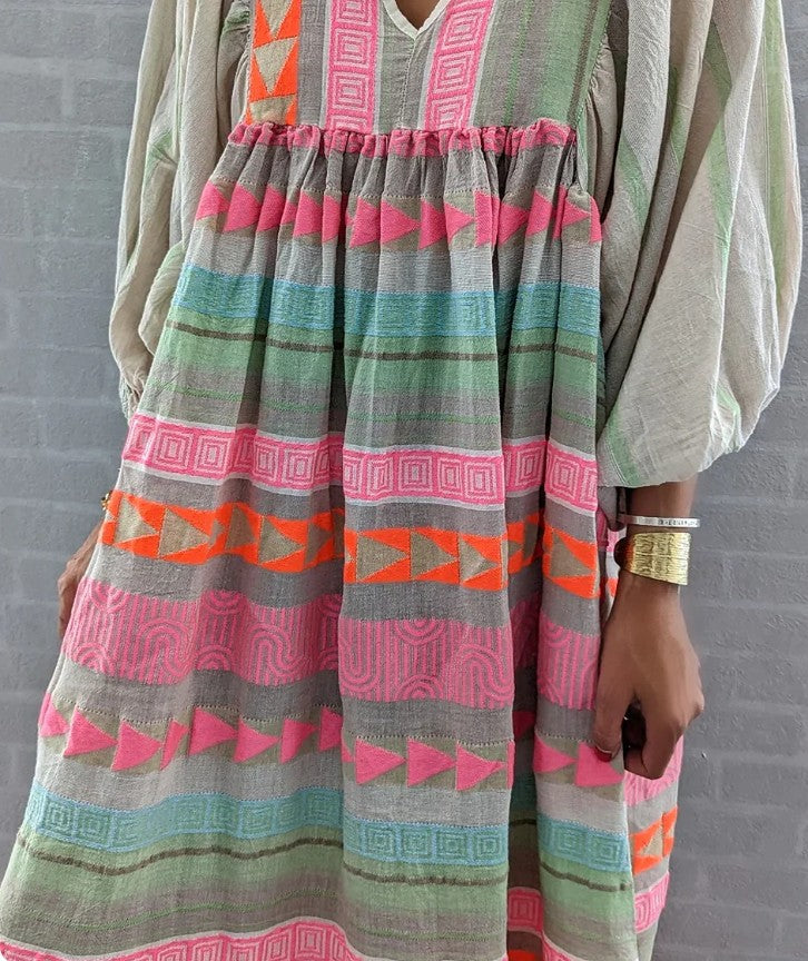 Geometric Print Deep V-Neck Balloon Sleeve Empire Waist Gathered Midi Dress