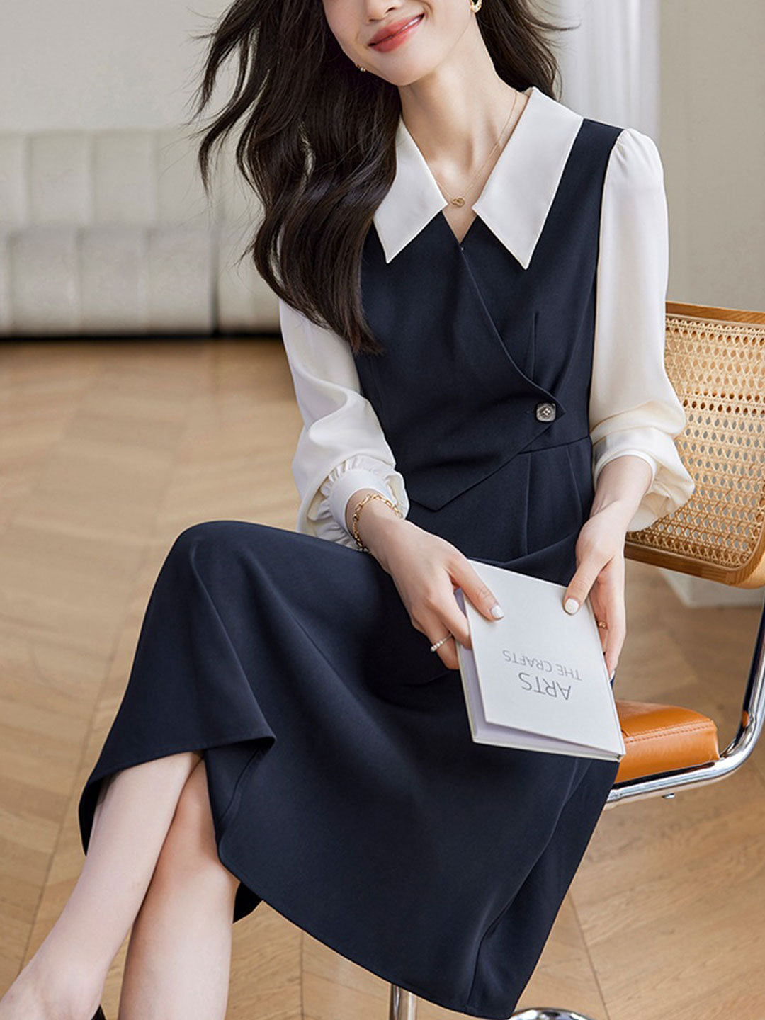Beautifully Crafted Dress in a Classic Style