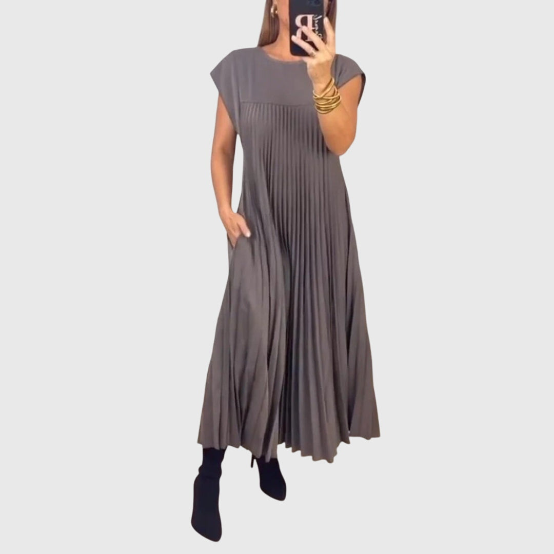 Boat Neck Cap Sleeve Pleated A-Line Maxi Dress