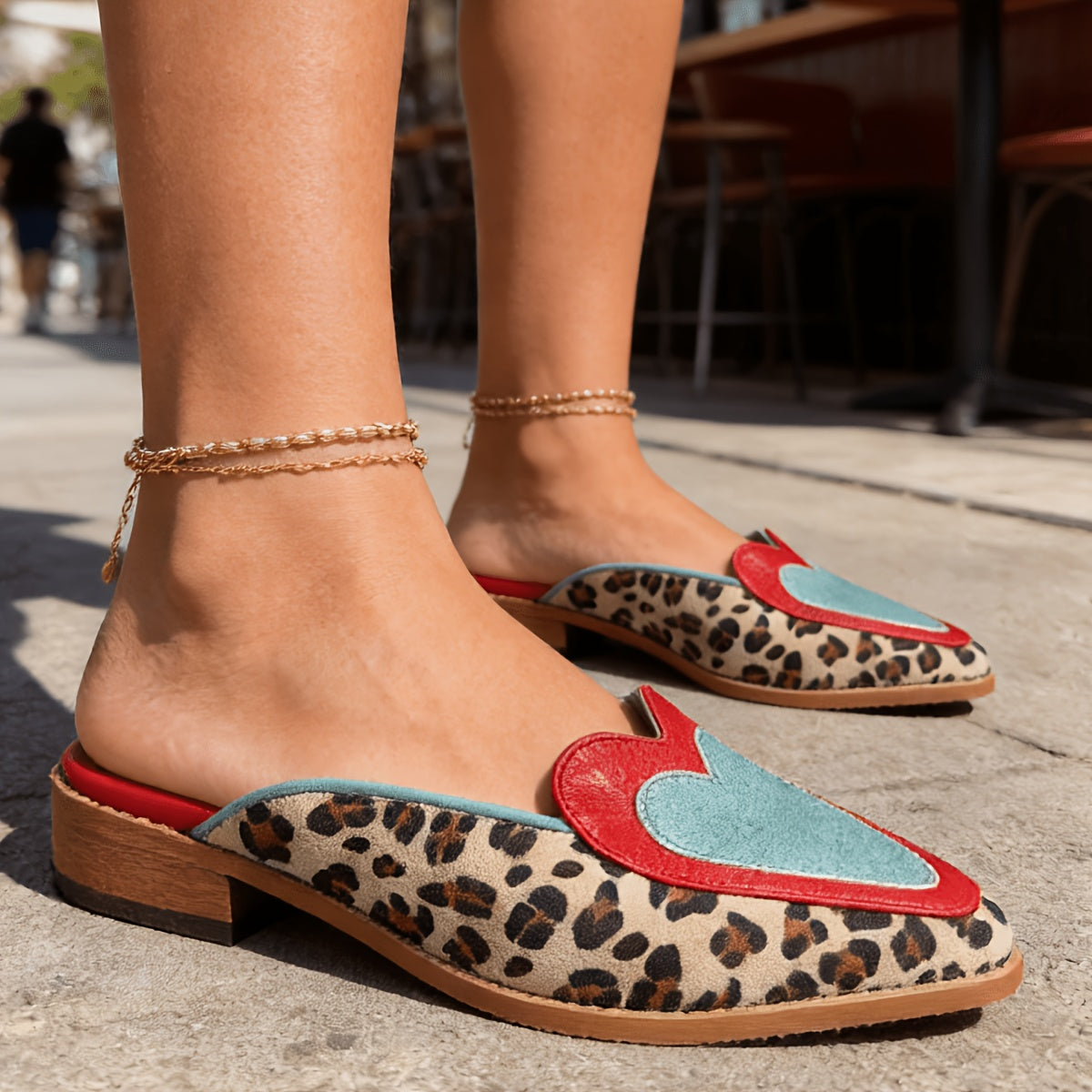 Pointed Toe Heart Applique Leopard Print Backless Mules