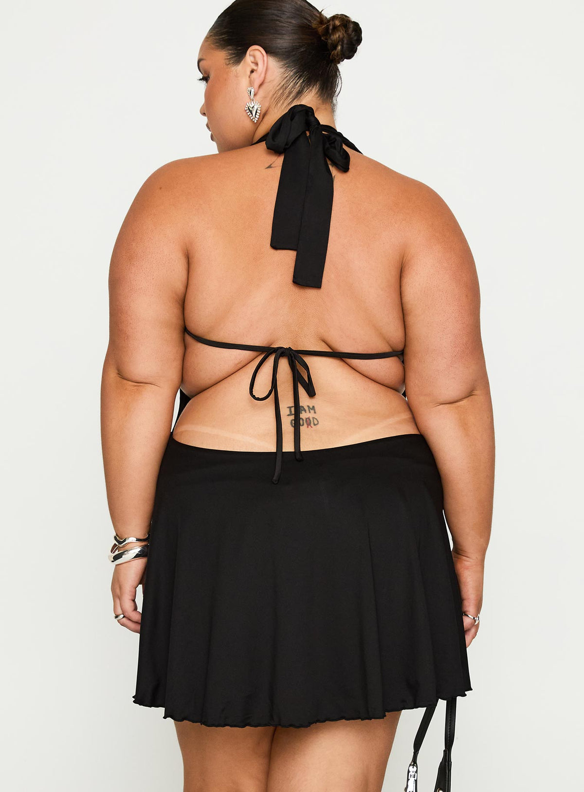 Plus Size Halter Deep V-Neck Ruched Lettuce Hem Flared Mini Dress 5