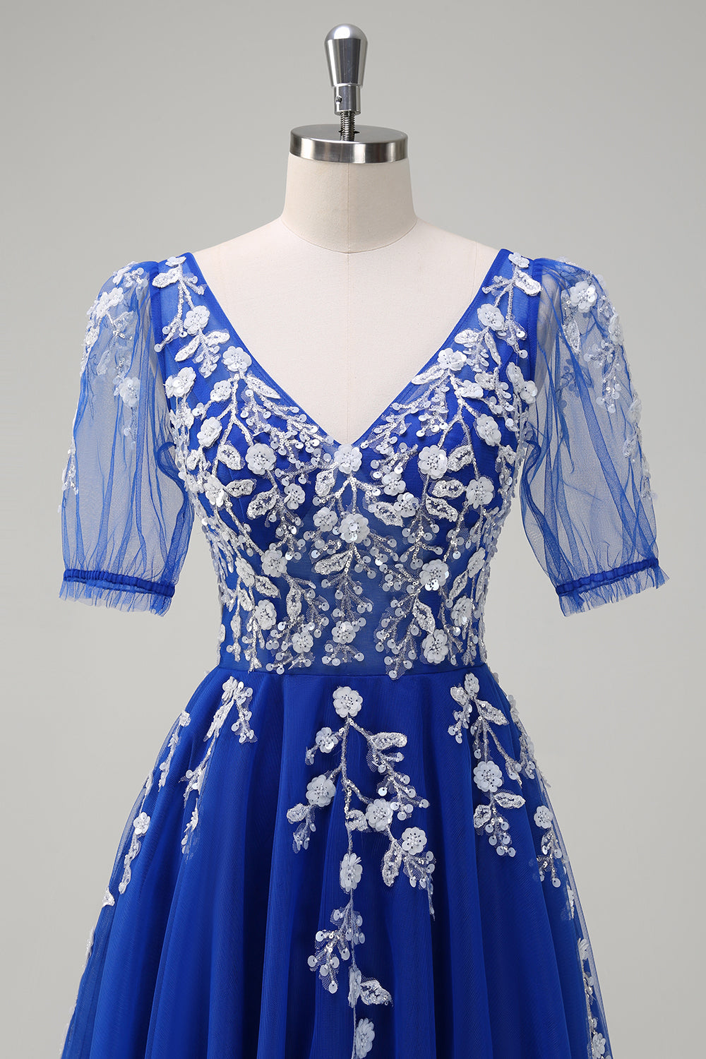 Sparkly Royal Blue A-Line V Neck Appliques Tulle Long Prom Dress with Short Sleeves