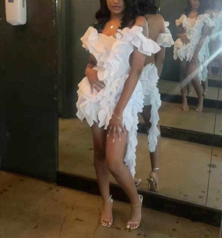 Elegant White Sheath Off Shoulder Short Prom Homecoming Dresses