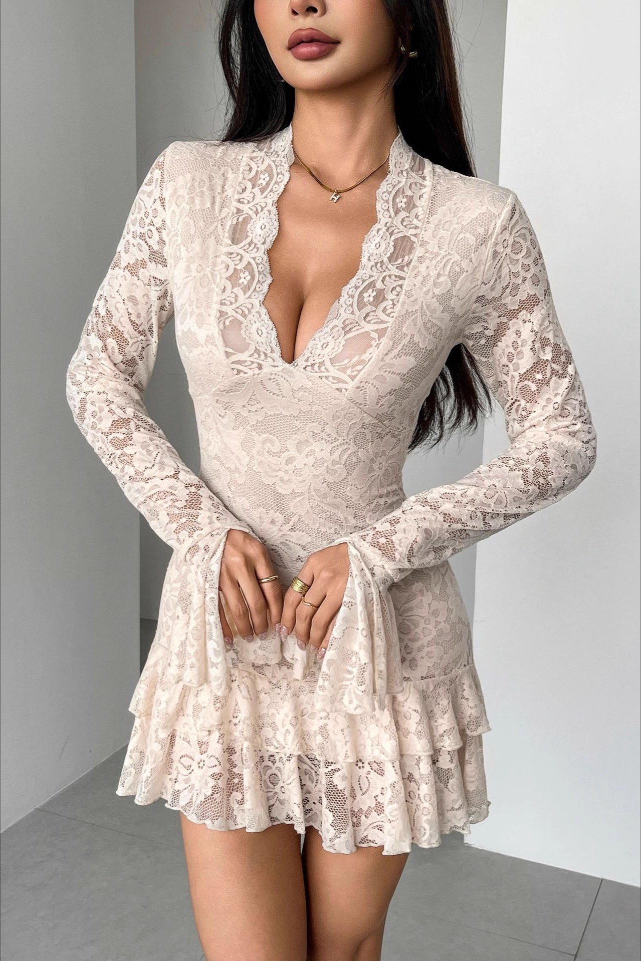 Lace V-Neck Double Ruffle Bodycon Dress 3
