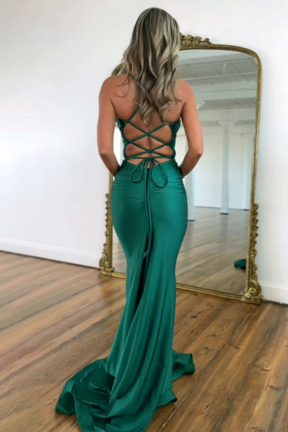 Stunning Green Mermaid Spaghetti Straps Lace Up Long Prom Dress