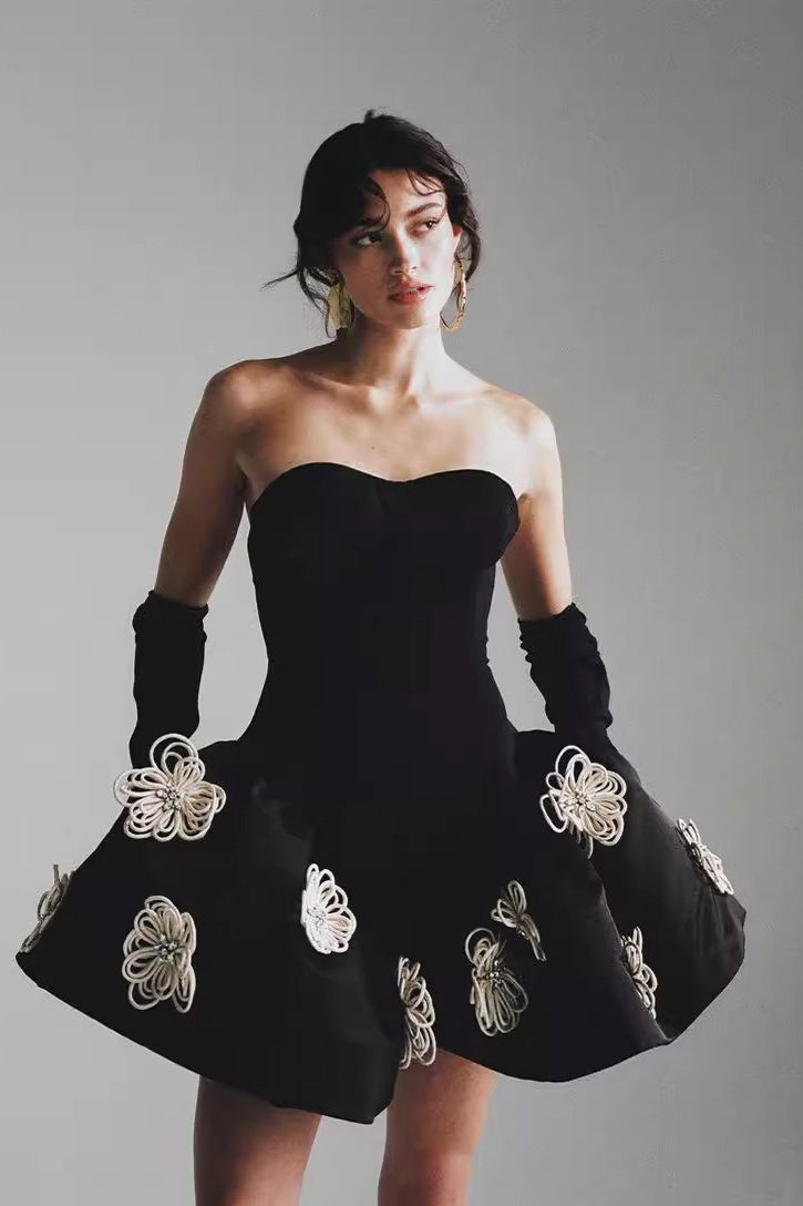 Strapless Sweetheart Corded Floral Applique Structured Mini Dress
