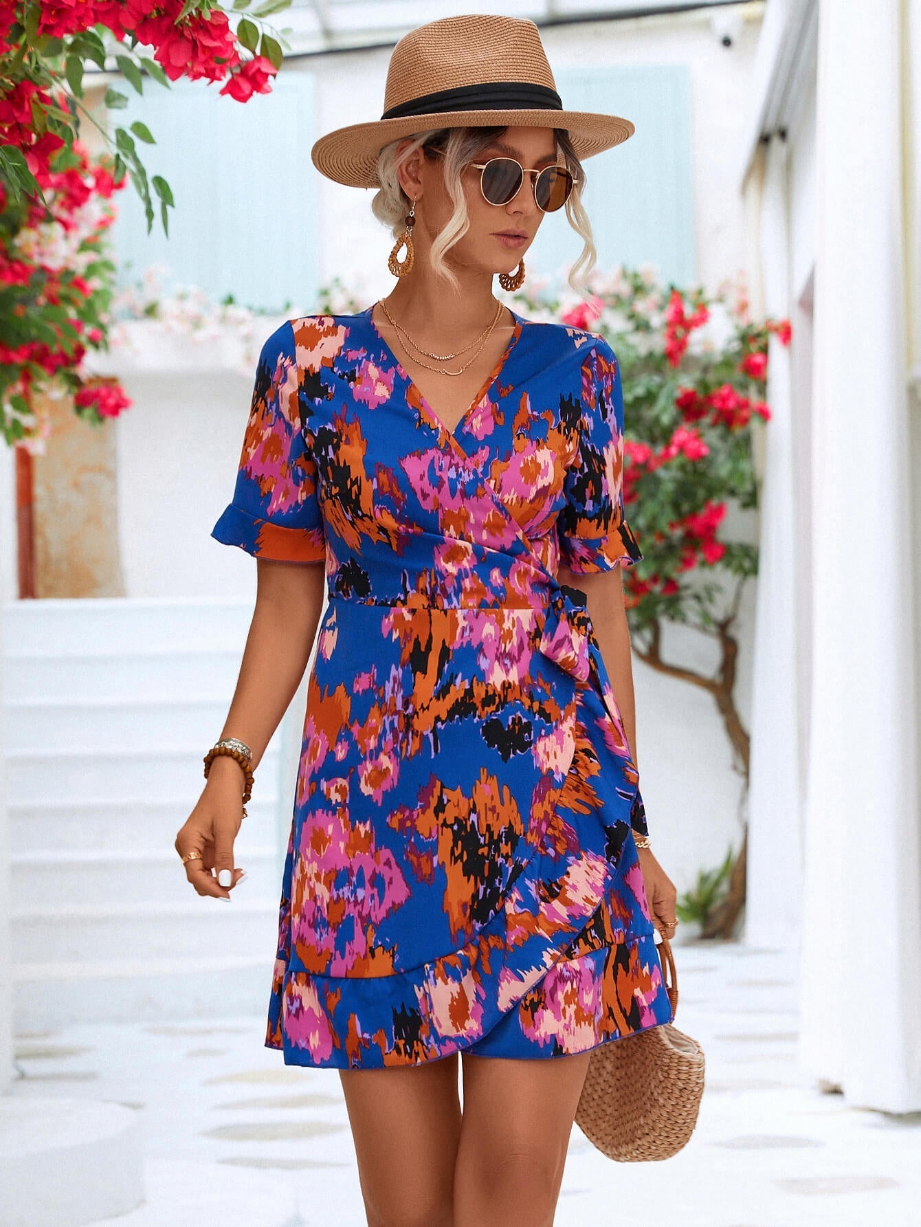 Sophisticated Dress with a Clean Classic Look