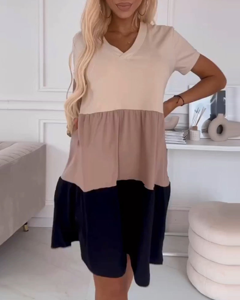 Color Block V-Neck Short Sleeve Tiered Mini Dress