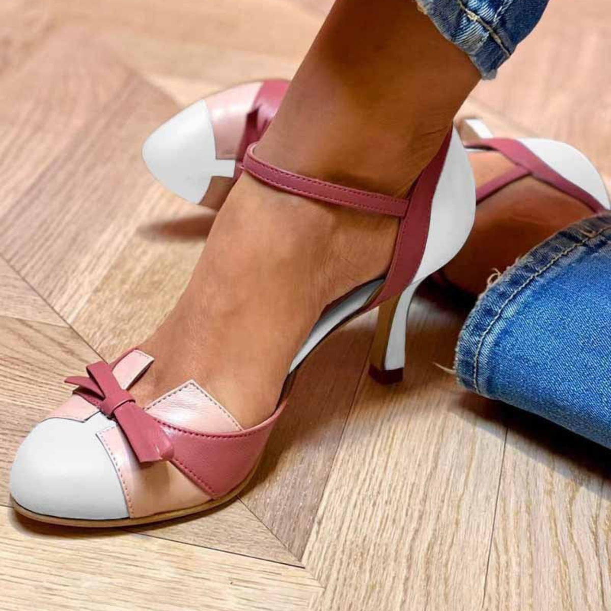 Round Toe Bow Ankle Strap Mid Heel Pumps
