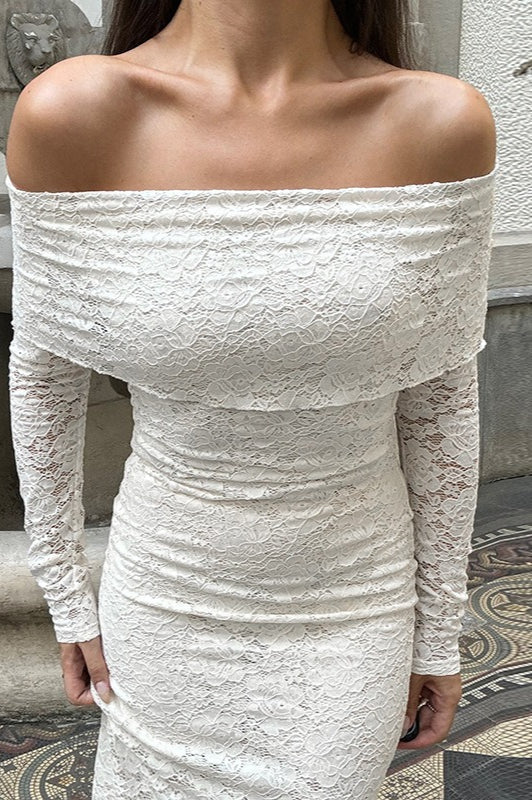Sexy Off Shoulder Lace Dress - View 6