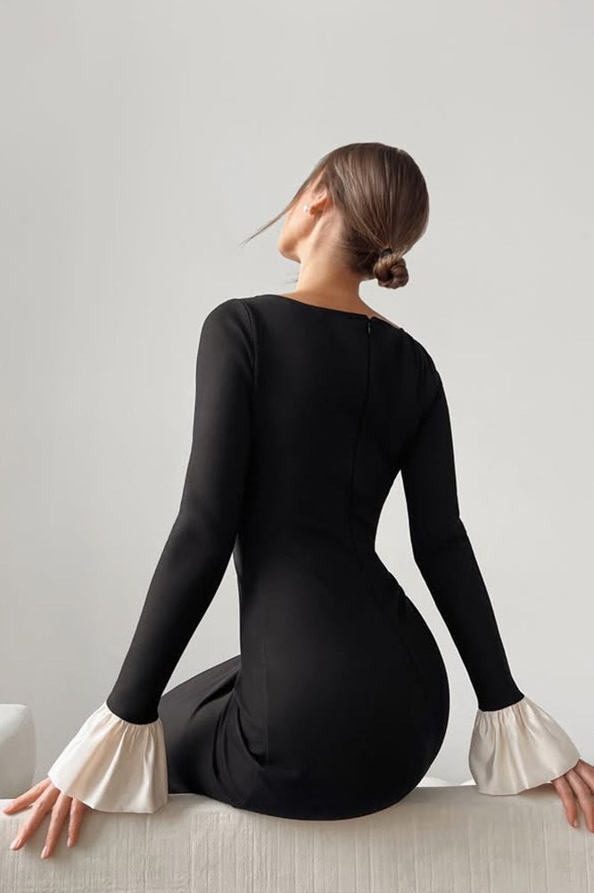 U Neck Lace Panel Midi Dress - View 5