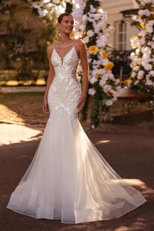 Lace Spaghetti Strap Mermaid Wedding Dress