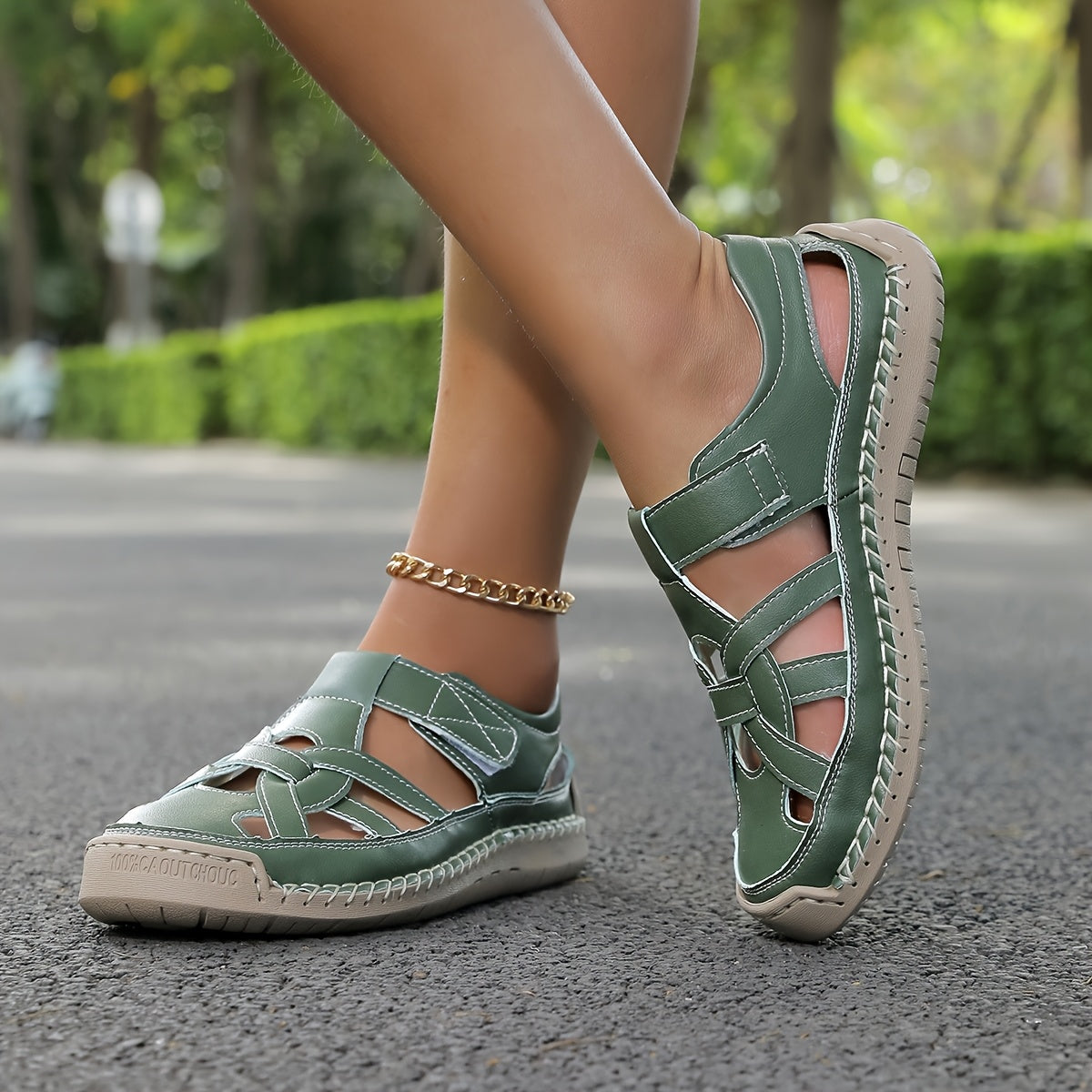 Closed Toe Cut Out Hook and Loop Fisherman Sandals 10