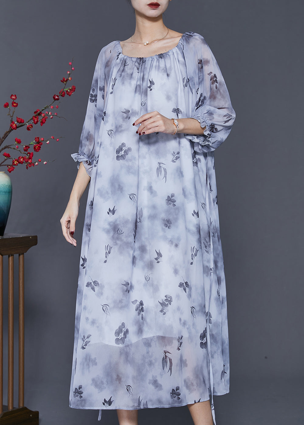 Classic Vintage & Enduringly Stylish Dress
