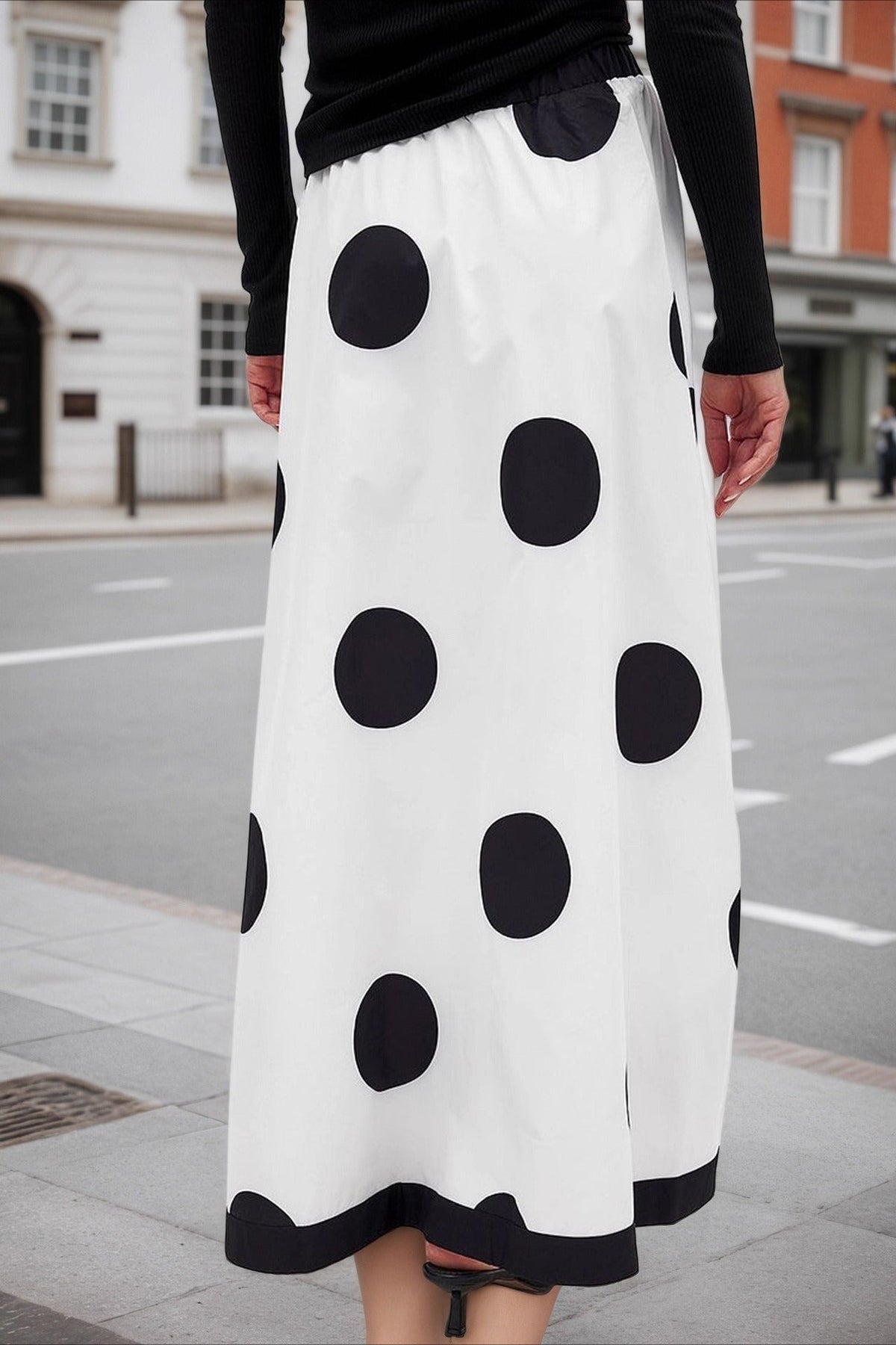 Large Polka Dot Contrast Hem A-Line Maxi Skirt 3