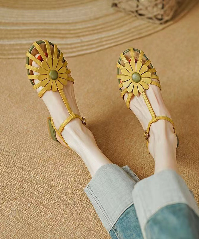Graceful Orthopedic Sandals for Modern Look