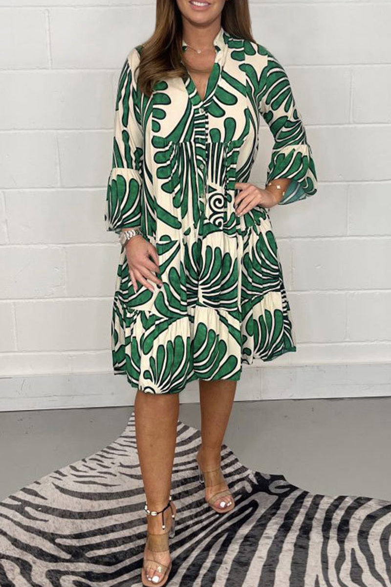 Gracefully Styled Dress for Any Occasion