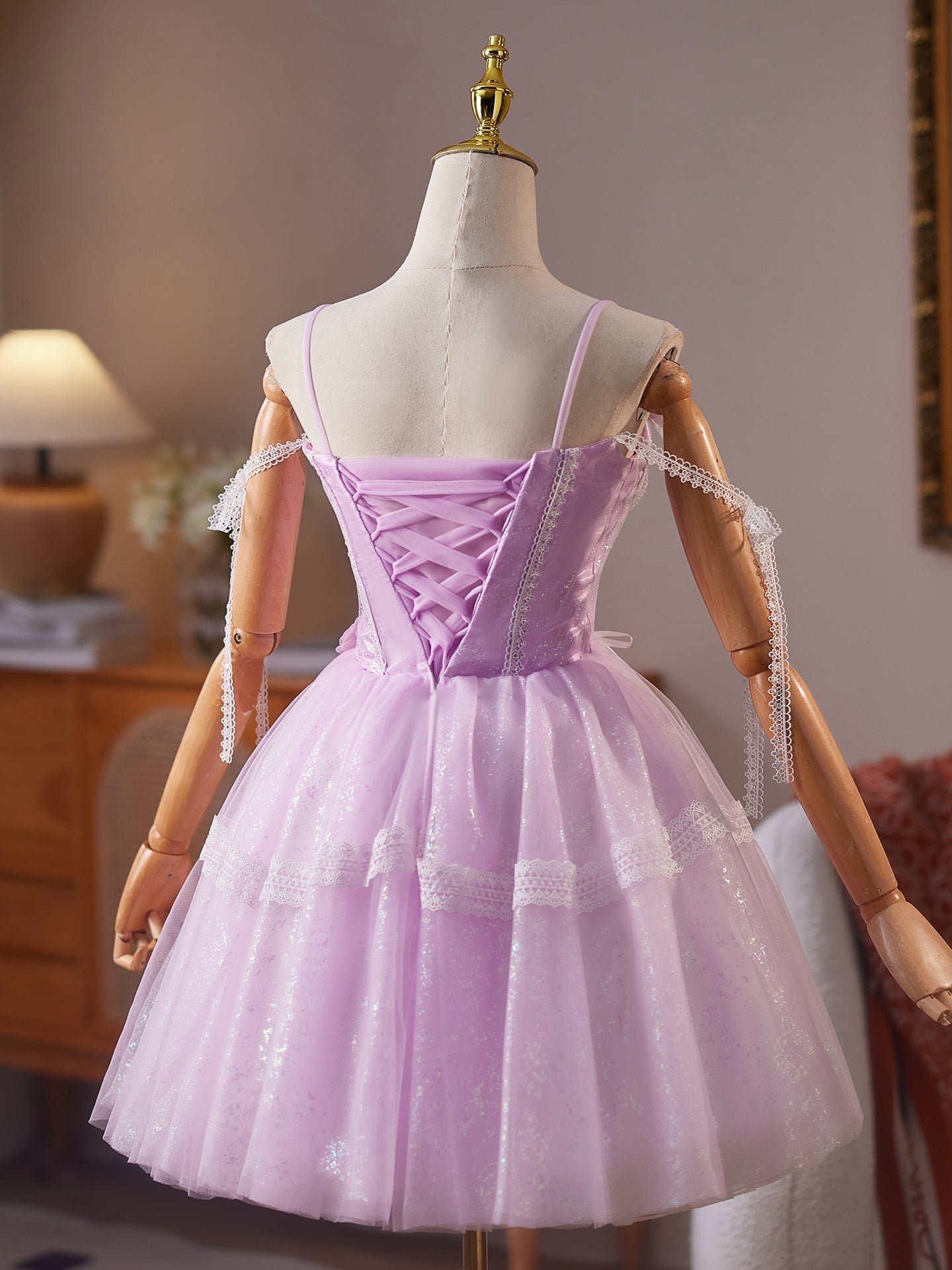 Spaghetti Straps Lilac A Line Short Homecoming Dress with Flower and Lace Appliques